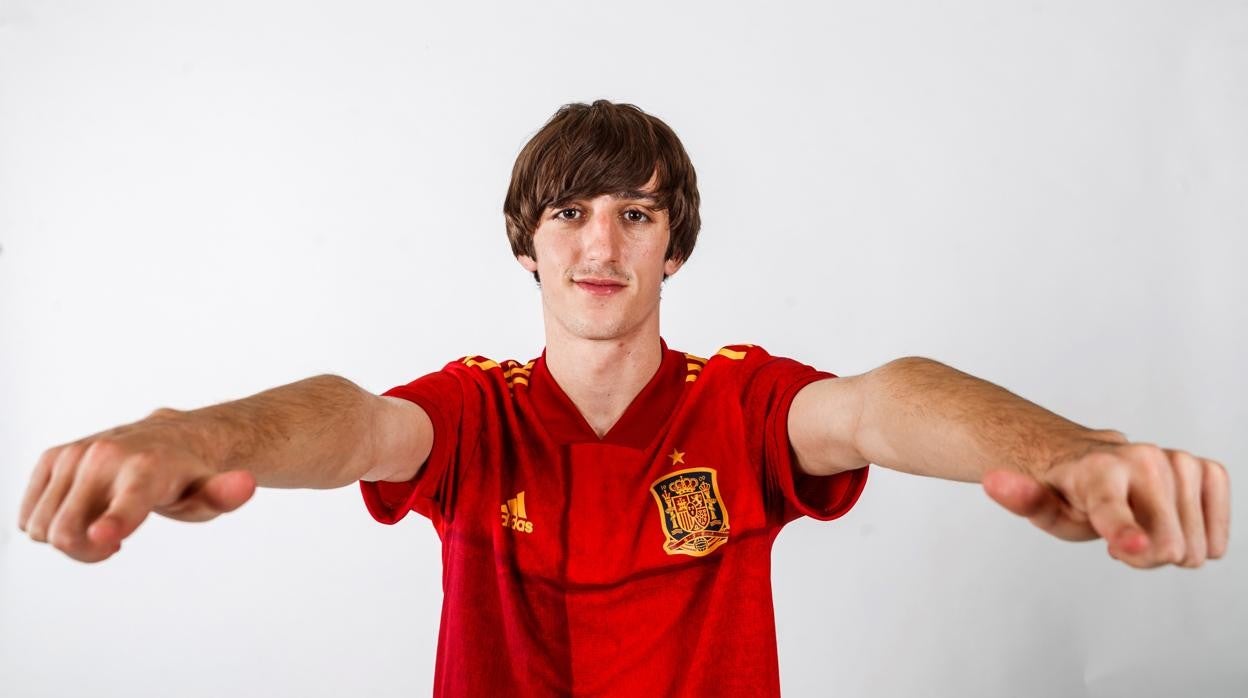 Bryan Gil va convocado con España Sub 21.