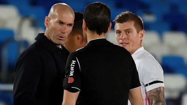 Kroos: «Si Zidane tuviese decidido marcharse me lo hubiese contado»