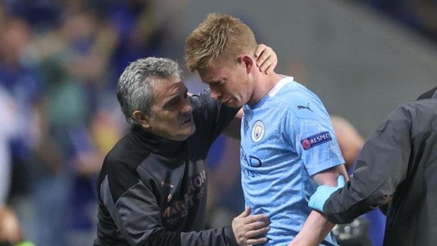 Un conmocionado De Bruyne se marchó de la final entre lágrimas