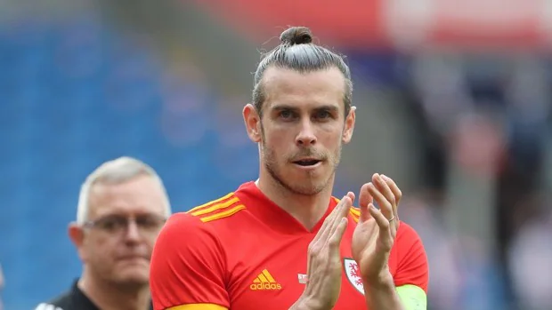 El agente de Bale niega que el jugador esté valorando su retirada