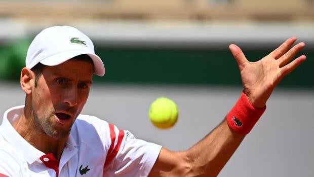 Un Djokovic de dos caras desgasta a un bravo Musetti