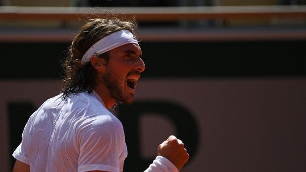 Tsitsipas, clase de madurez y tenis para jugar su primera final en Roland Garros