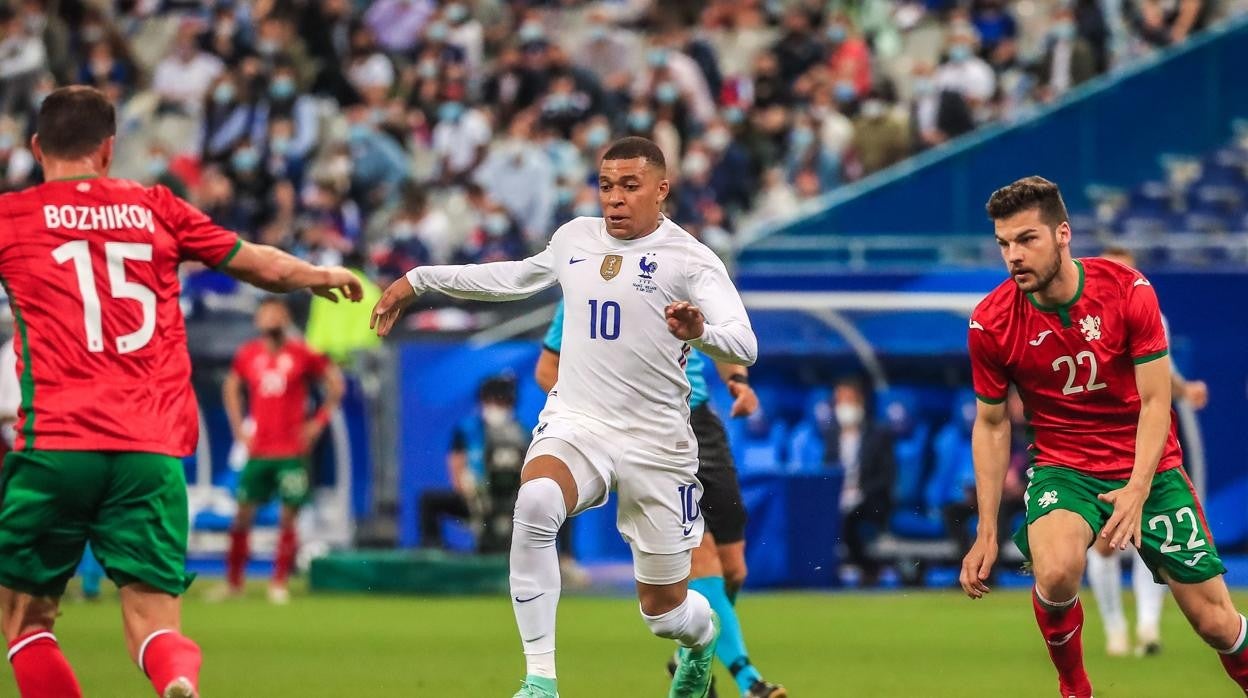 Kylian Mbappé durante un partido