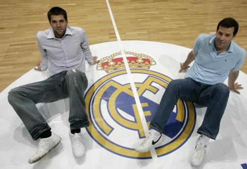 Los dos hermanos Reyes, Felipe y Alfonso, en una imagen de 2007 para ABC