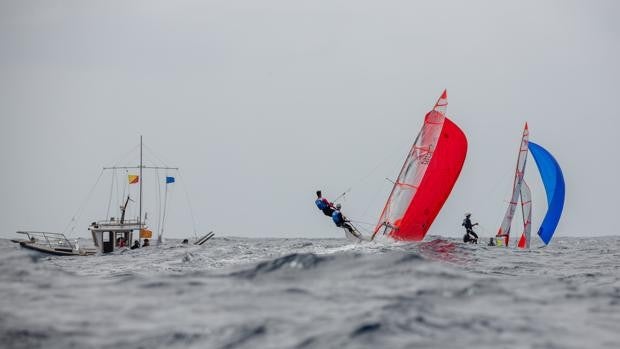 El viento acompañó en la primera jornada del Campeonato de España de 29er