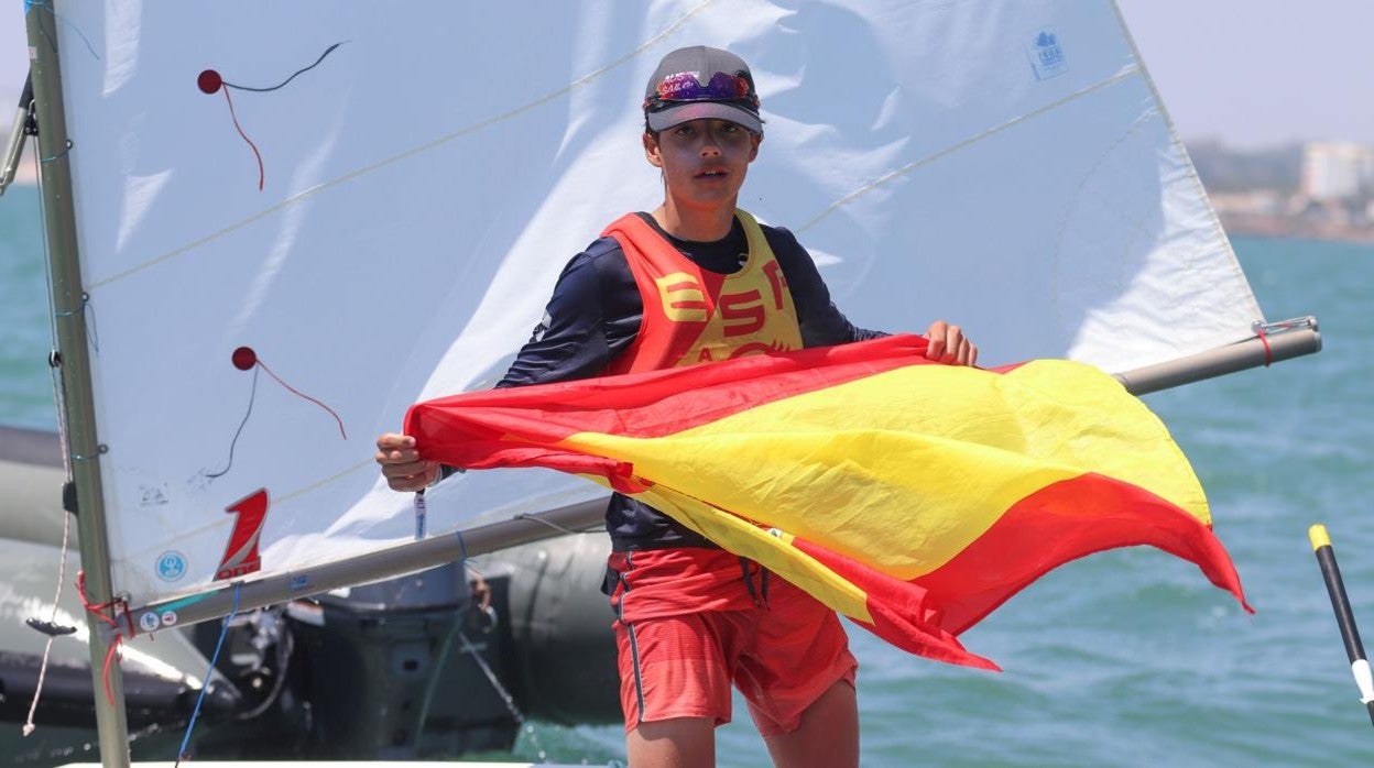 Xavier García Olle y Kleopatra Anastassiou se proclamaron campeones de Europa de Optimist