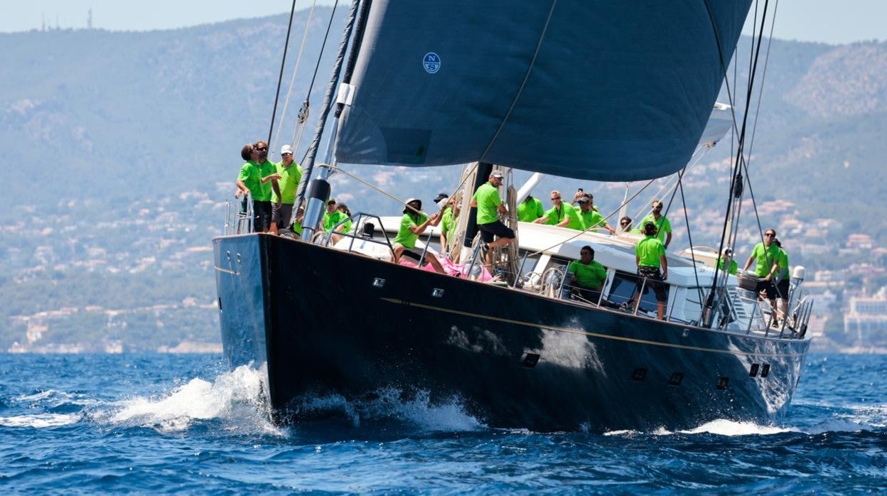 «Ravenger» gana la 25ª Superyacht Cup Palma con un impresionante debut