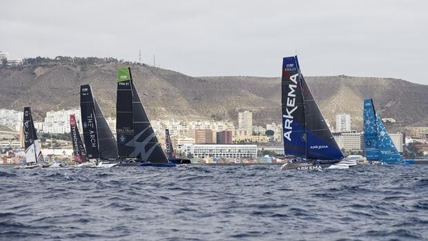 Los Ocean Fifty ya vuelan alrededor de Gran Canaria