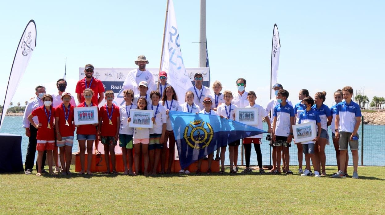 El RCN Valencia se proclama campeón Autonómico de Optimist por Equipos