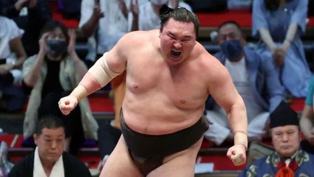 El sumo encuentra a su nuevo yokozuna: su primer gran campeón en cuatro años