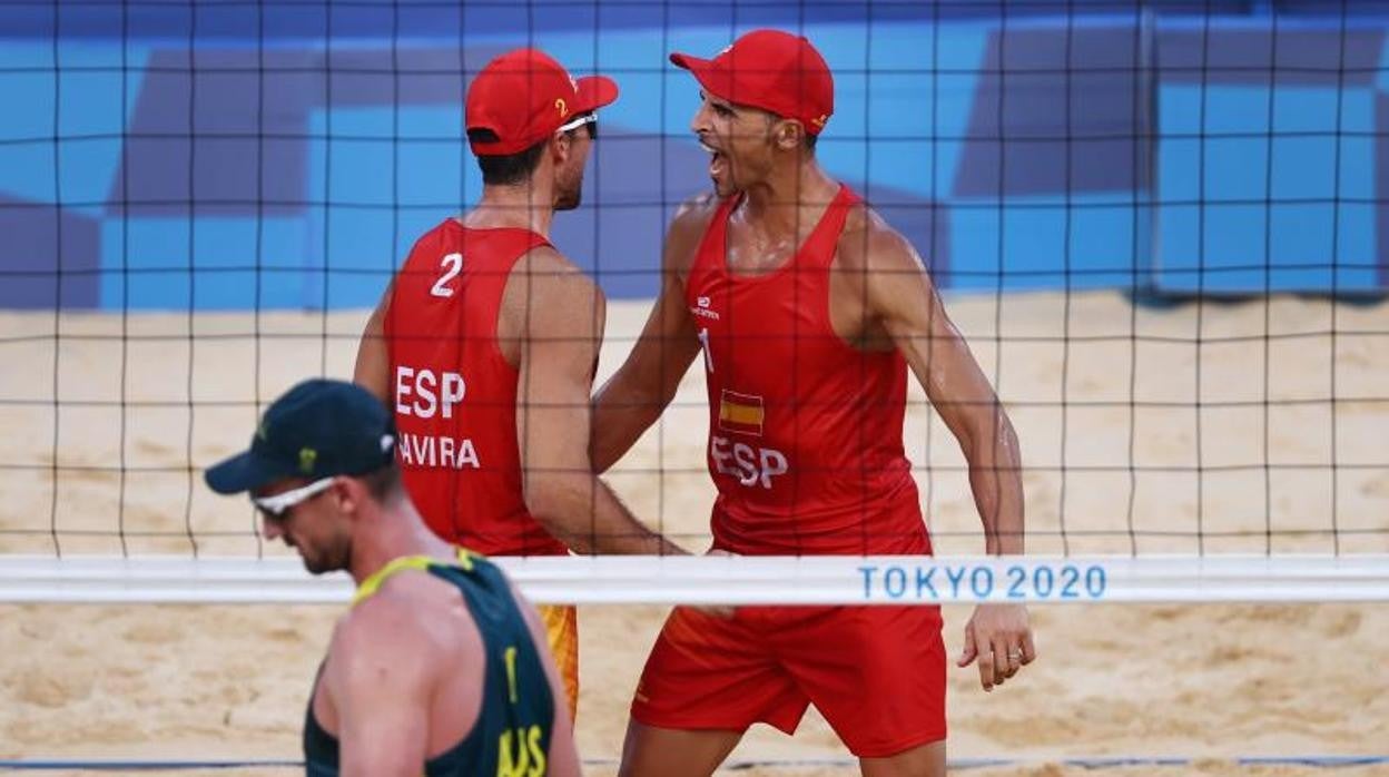 Adrián Gavira y Pablo Herrera en el partido contra los australianos McHugh y Shumann