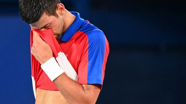 Los Juegos humanizan a Djokovic