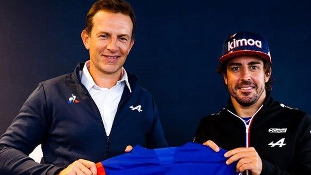 Fernando Alonso renueva con Alpine en espera del cambio de normas