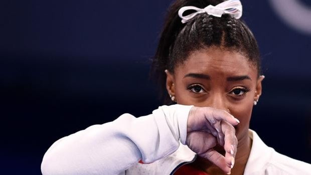 Simone Biles tampoco competirá en la final de suelo