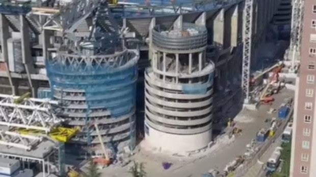 La impactante demolición del la Torre B del Santiago Bernabéu