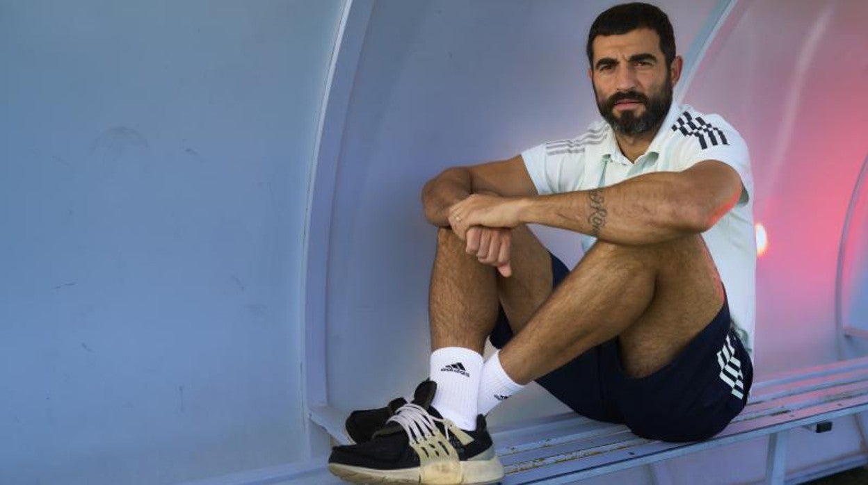 Albiol: «Ahora igual te dicen que por dar un pelotazo no sabes jugar al fútbol»