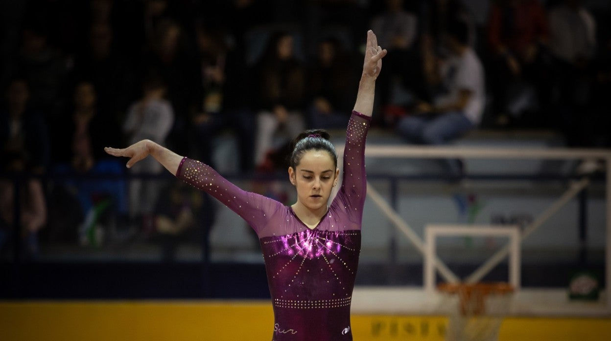 Ana Pérez, compitiendo en el pabellón de Amate