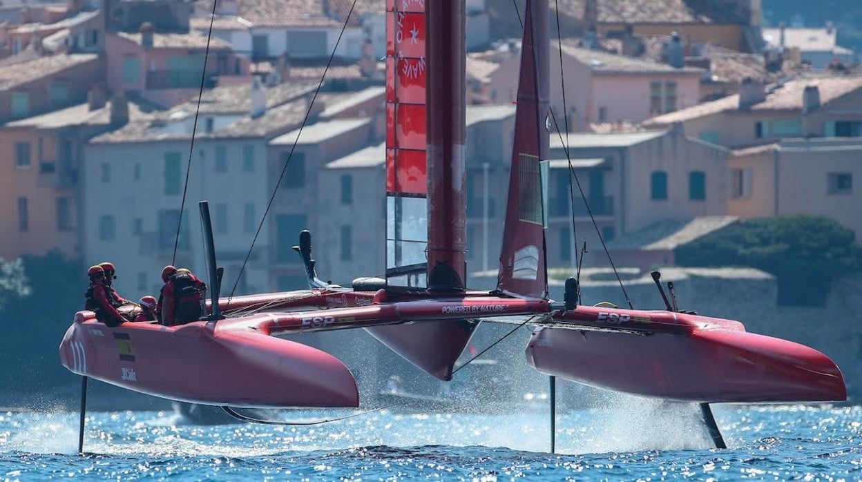 El «Victoria», tercero en Francia en France Sail Grand Prix Saint-Tropez