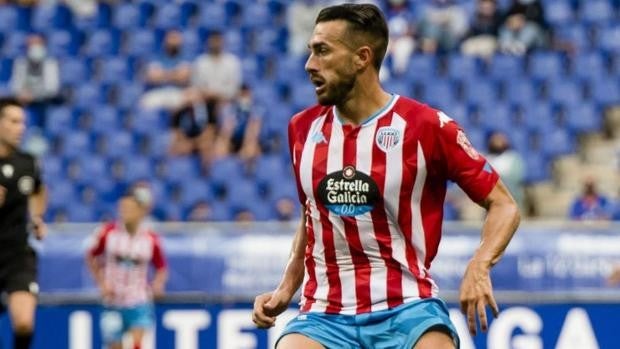 El Lugo remonta en los minutos finales y endosa al Huesca su tercera derrota seguida