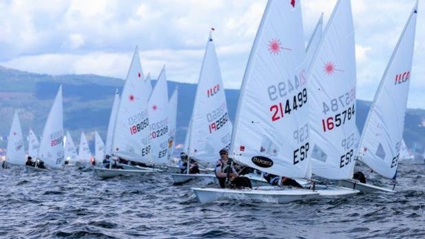 Benjamín Prikryl, líder en el Campeonato Ibérico de la clase ILCA