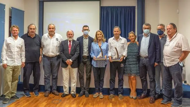 El Estrella Damm Sailing Team y la Fundación Ecomar recibierron el Premio de la Asociación Española de Periodistas Náuticos