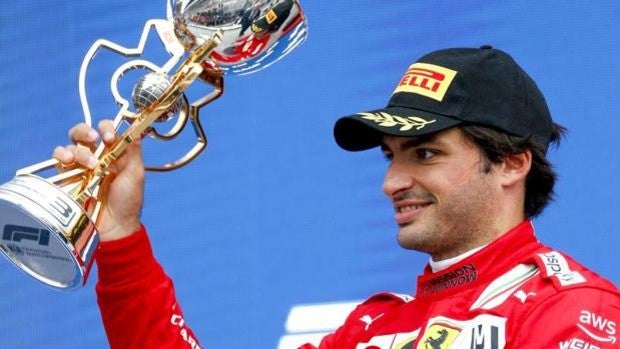 Carlos Sainz, correcciones y ambición de futuro en Ferrari