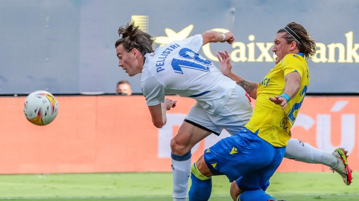 Joselu da un respiro al Alavés