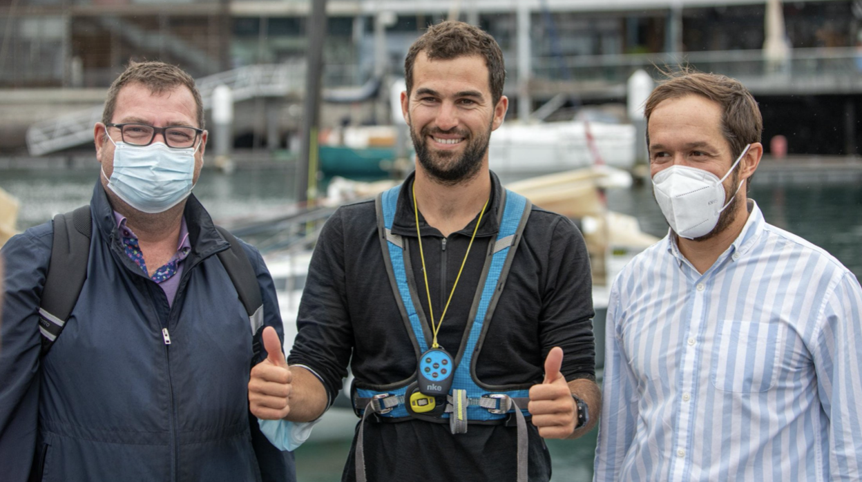 Tanguy Bouroullec, vencedor de la primera etapa de la Mini Transat tras más de siete días de travesía