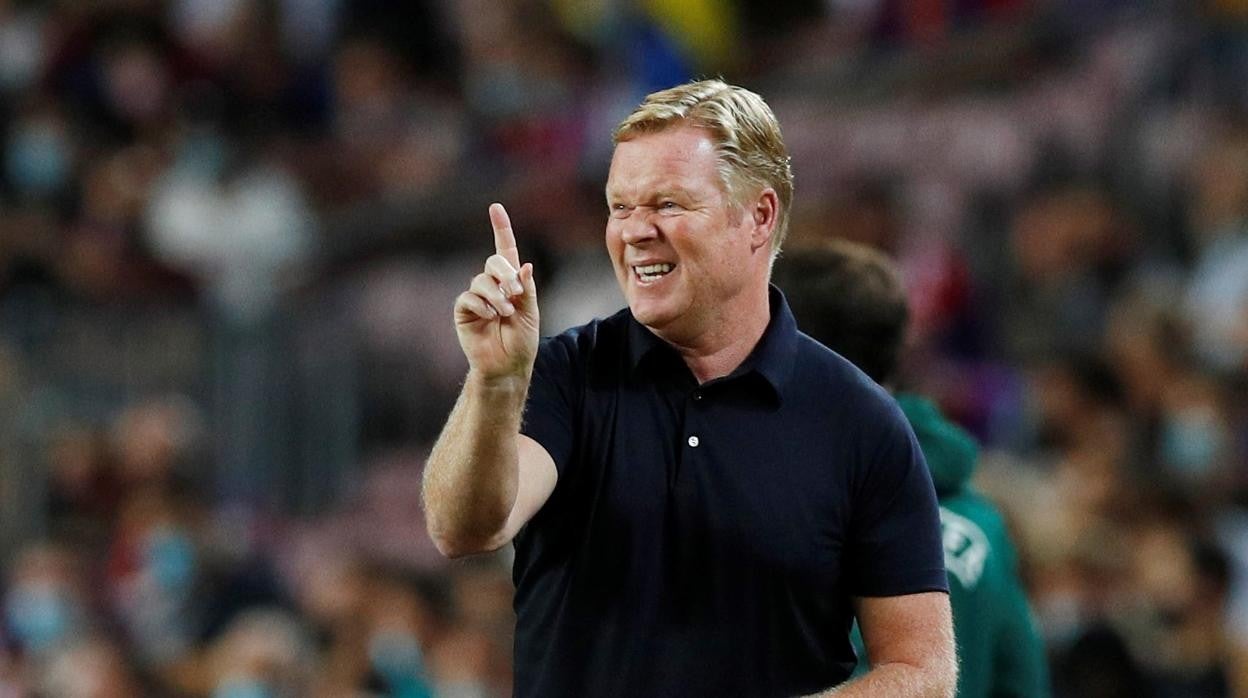 Ronald Koeman durante un partido del Barcelona