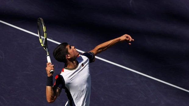 El veterano Murray doblega al emergente Alcaraz en Indian Wells