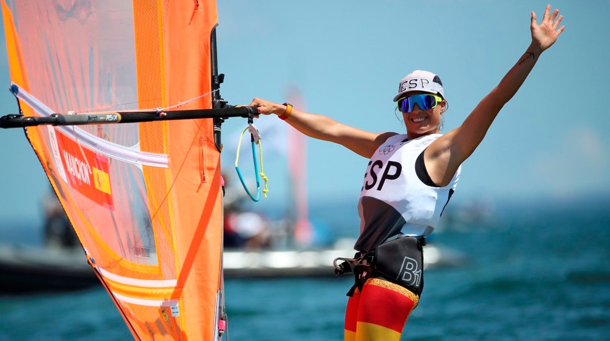 Blanca Manchón fue la representante española en la clase RS:X de vela femenina en Tokio