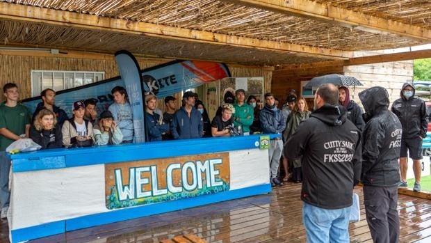 El temporal retrasa el esperado regreso de la Cutty Sark FKSS a Formentera