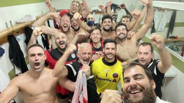 El Helvetia BM Prointegrada vuelve a la senda de la victoria en Melilla (17-21)