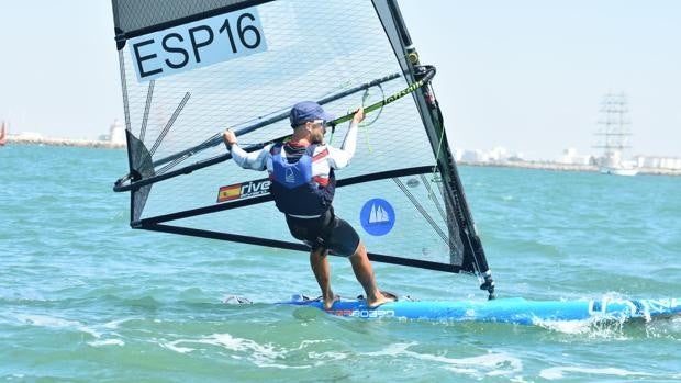 Álvaro Rivera, Jaime Aragón y Lucía Guardiola, campeones de la Copa de Andalucía de Racerboard