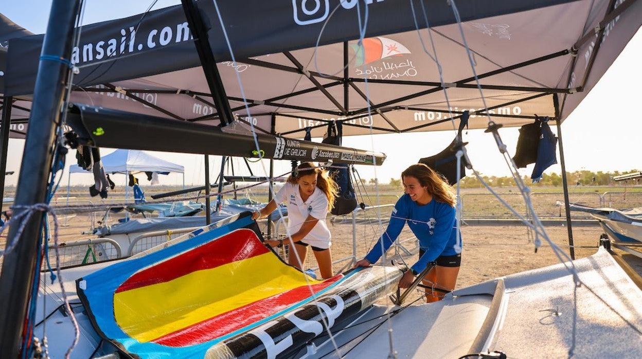 Arrancan en Mussanah, los Mundiales de 49er, 49erFX y Nacra 17, con tan solo una tripulación española