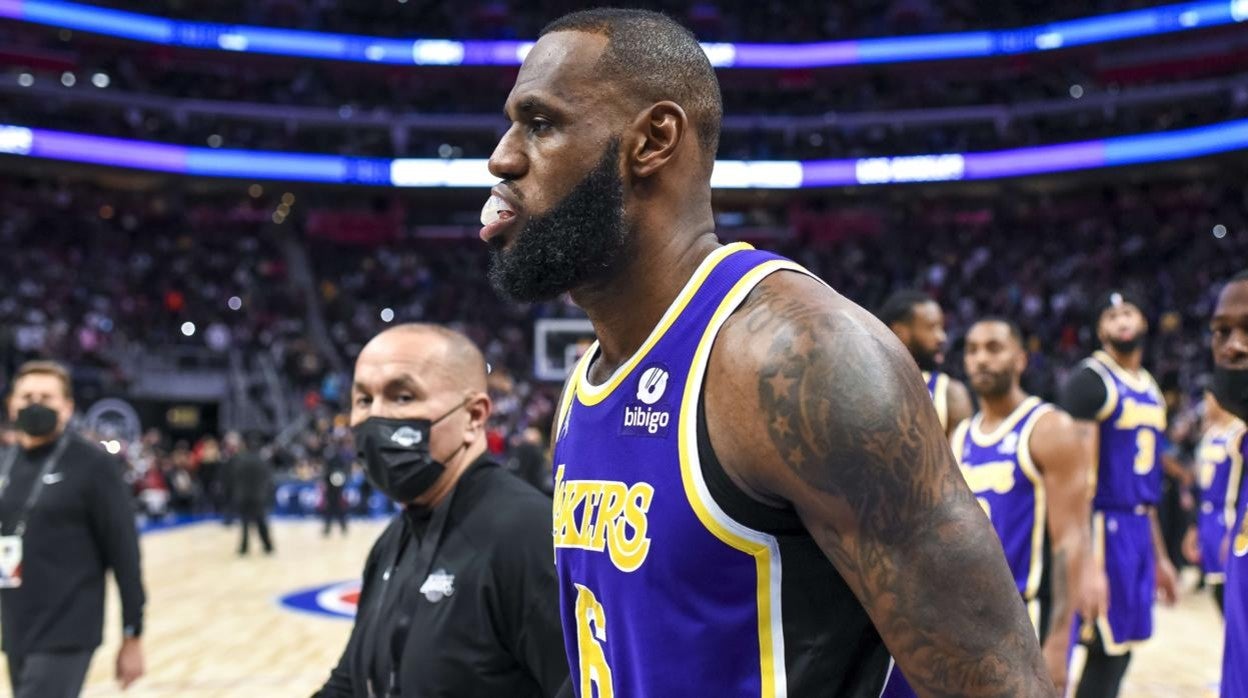 LeBron James, estrella de los Lakers