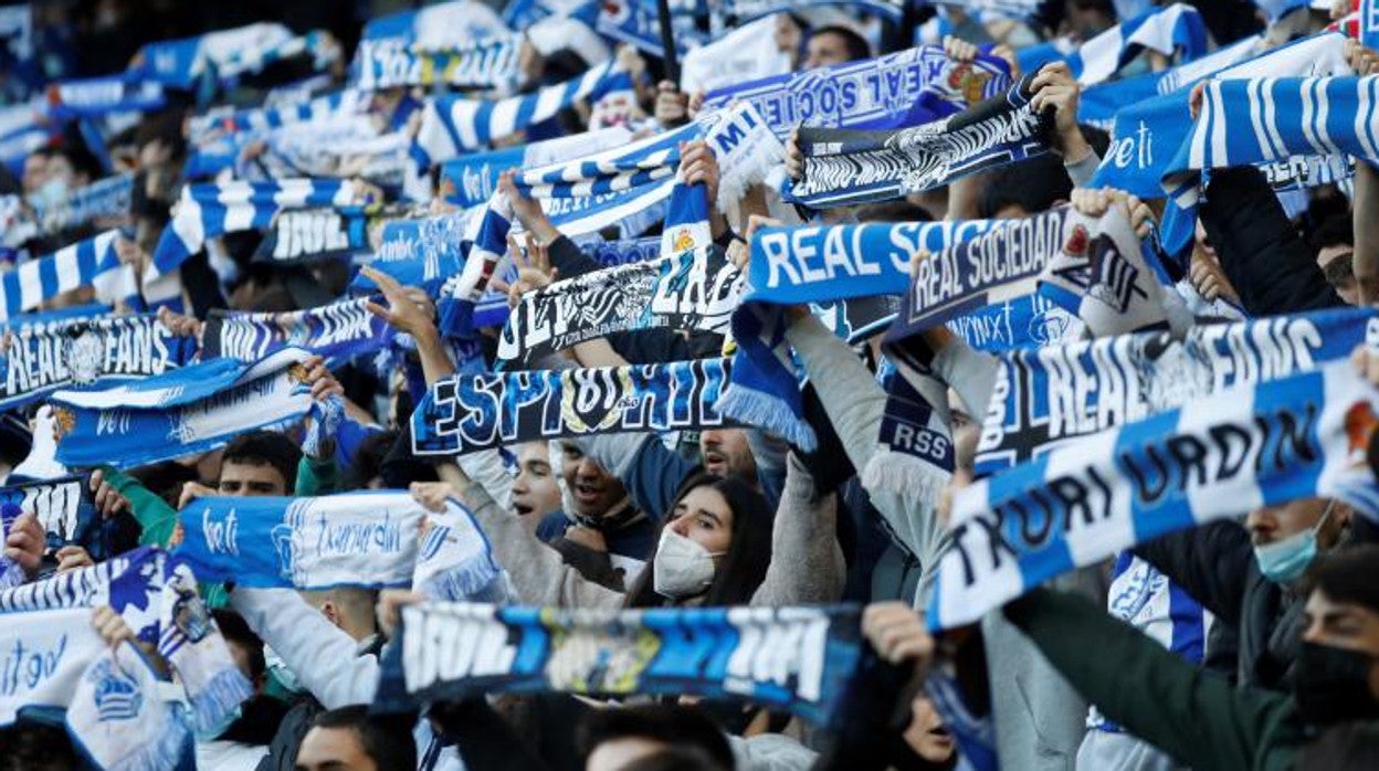 Aficionados de la Real Sociedad, en un partido en Anoeta