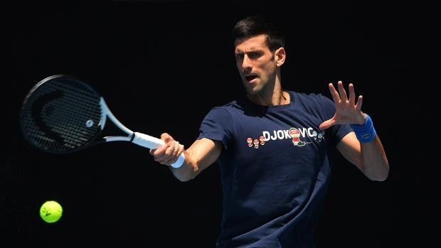 Djokovic ya tiene rival a la espera de la decisión sobre su deportación