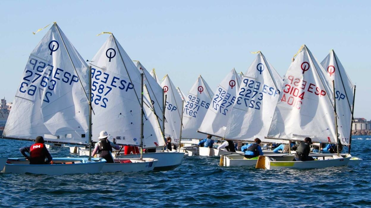 Bruno Iglesias y Natalia Domínguez comienzan ganando en La Coruña