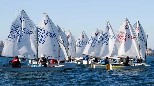 Bruno Iglesias y Natalia Domínguez comienzan ganando en La Coruña