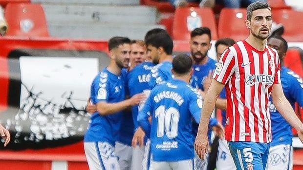 El Tenerife se afianza en la cuarta plaza