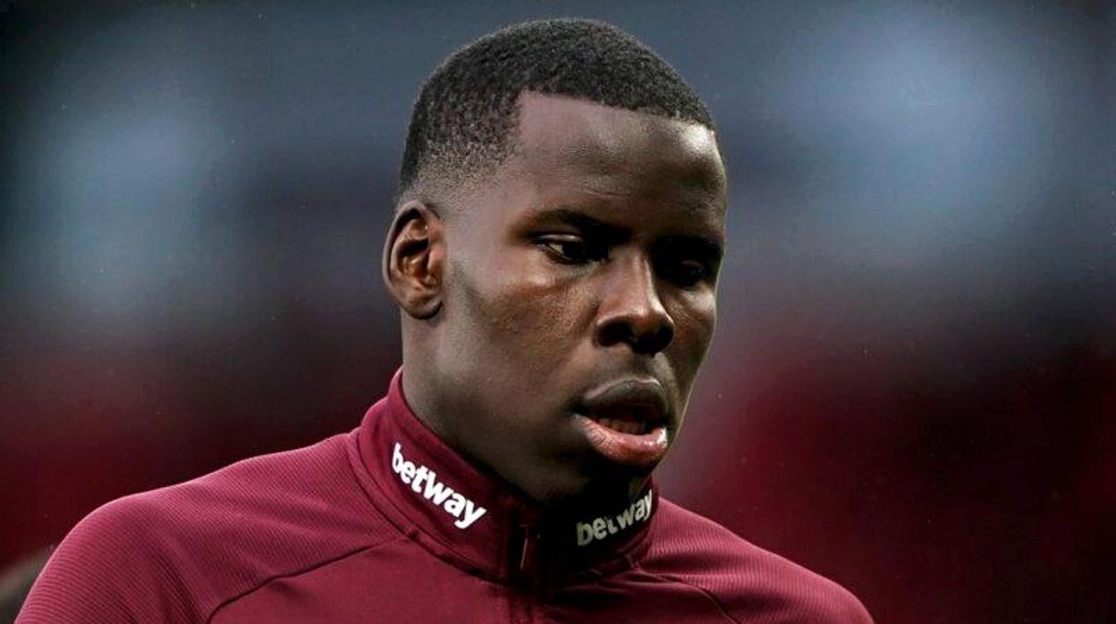 Kurt Zouma, el defensa más odiado de la Premier tras el maltrato a su gato