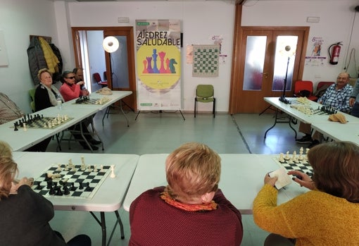 Imagen de uno de los talleres organizado por el Club Magic de Extremadura