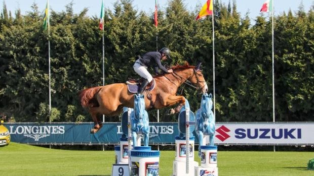 El irlandés Dermott Lennon y 'Athletix Hero Z' ganan la primera Grande del Andalucía Sunshine Tour 2022