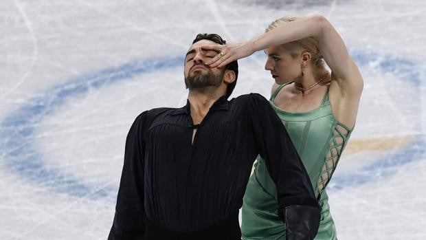 Olivia Smart y Adrián Díaz logran un histórico diploma olímpico en danza sobre hielo