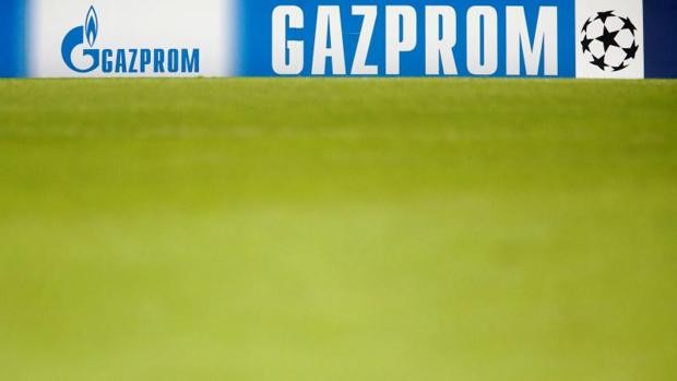La UEFA rompe con Gazprom, principal patrocinador de la Champions