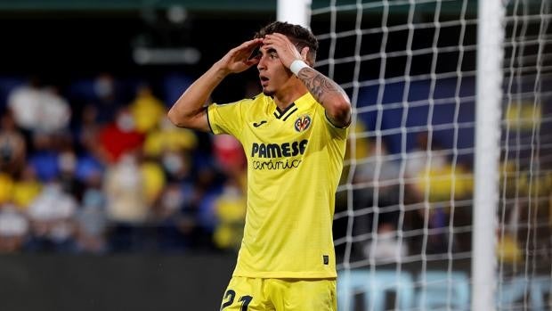 El Villarreal no se descentra y se lleva el derbi ante el Valencia