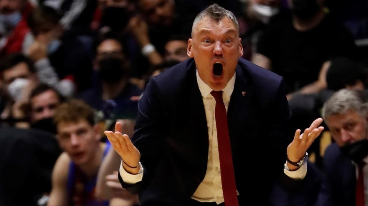 Jasikevicius le da un palo a España por la guerra en Ucrania: «Tiene que ser más agresivo»