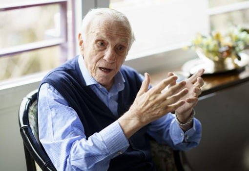 José Emilio Santamaría