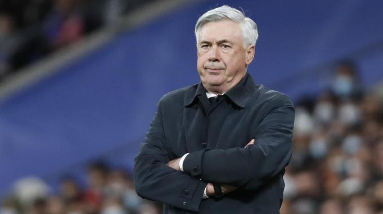 Ancelotti viajará hoy a Londres tras dar negativo en Covid-19